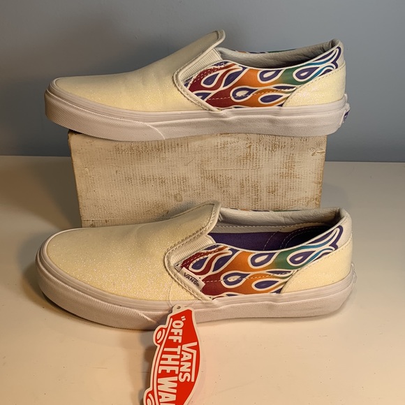 Vans Classic Slip-On Iridescent Sparkle Flame Rainbow White NWT - Picture 5 of 10